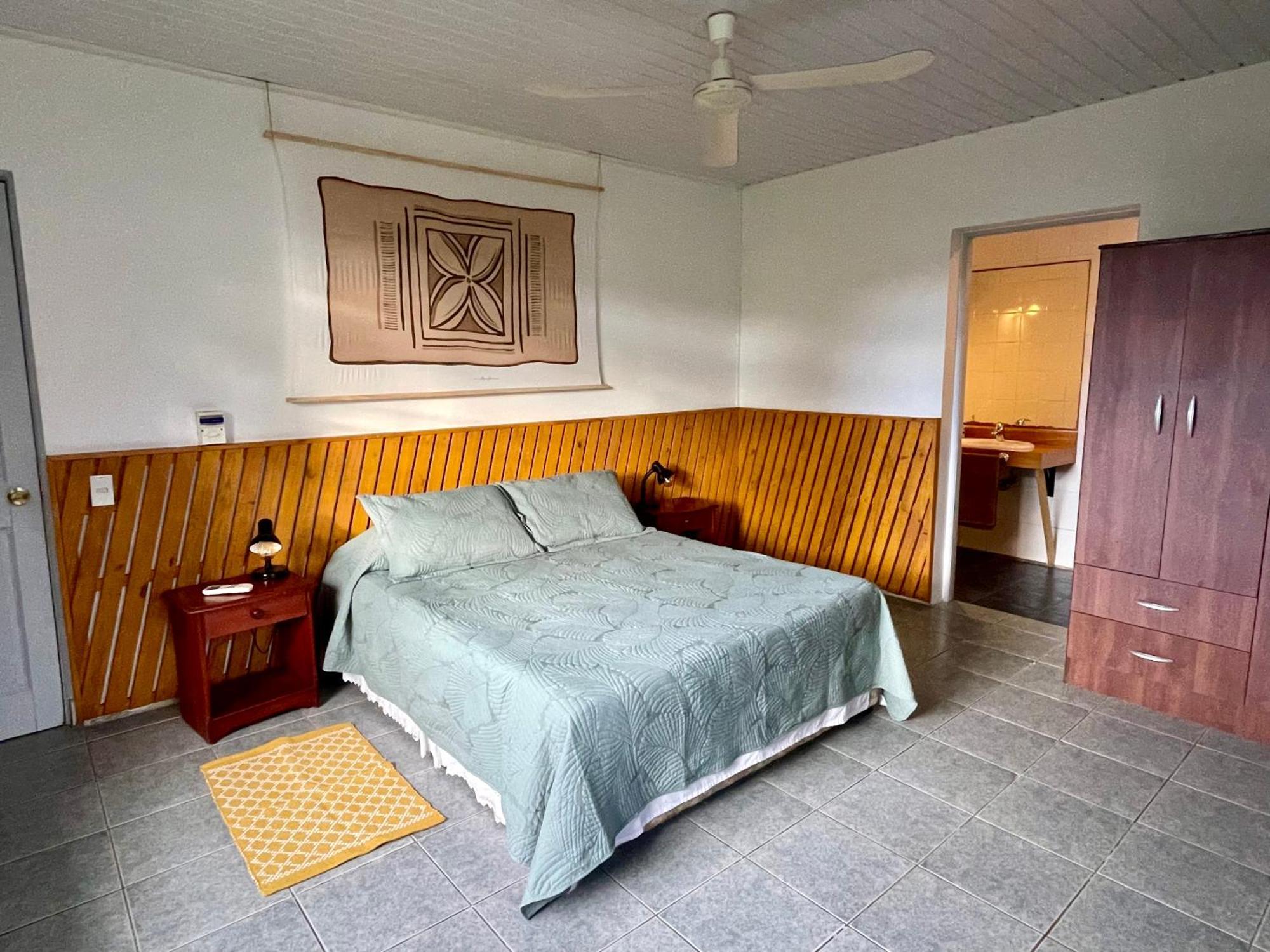 Manureva Nui Hotel Boutique Hanga Roa Bagian luar foto